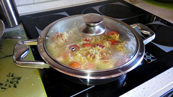 Под крышкой