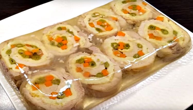 С яичным блинчиком