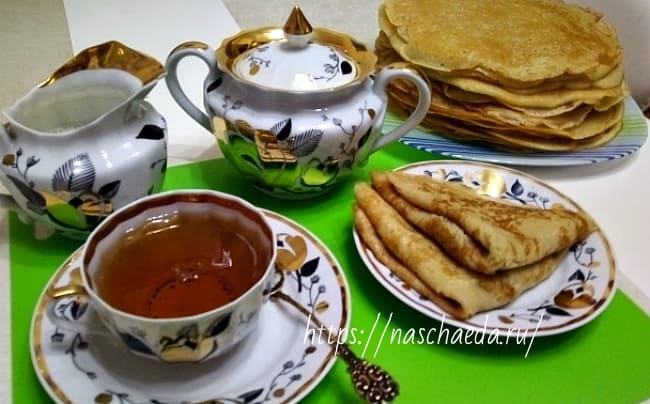 Блины и чай