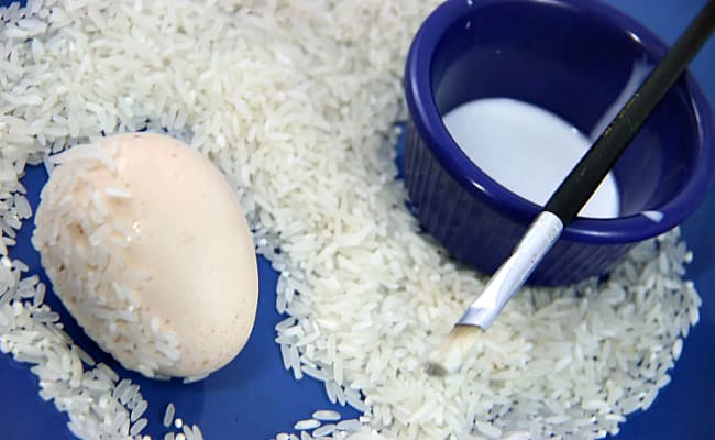 обвалять в рисе