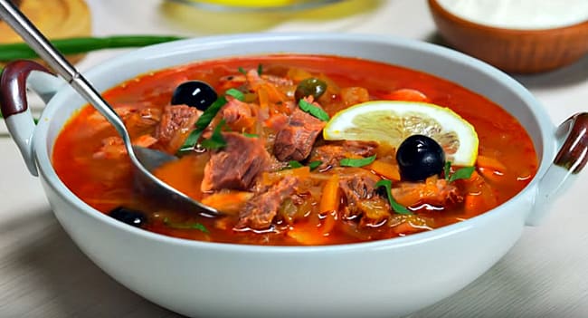 с каперсами
