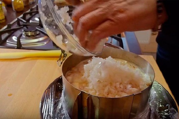 Лук и белки
