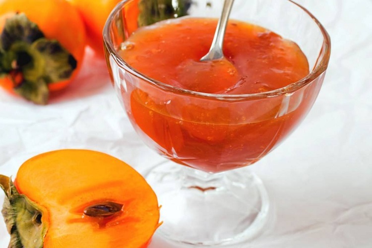 Лакомство из хурмы