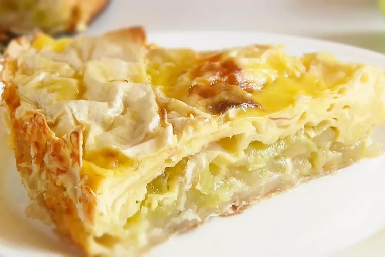 Быстрый пирог из лаваша с яблоками к чаю