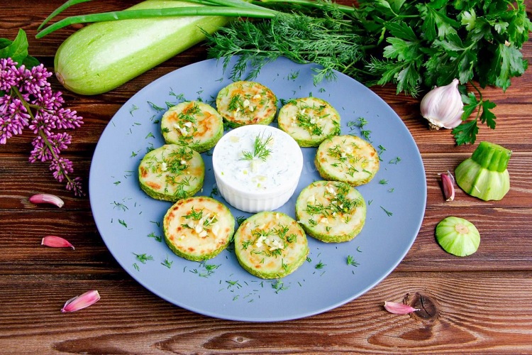 Кабачки жареные кружочками на сковороде