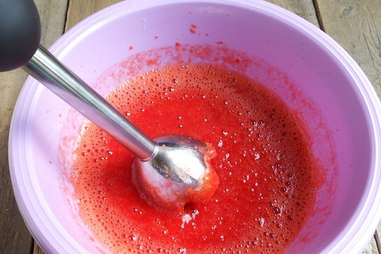 Клубника с сахаром