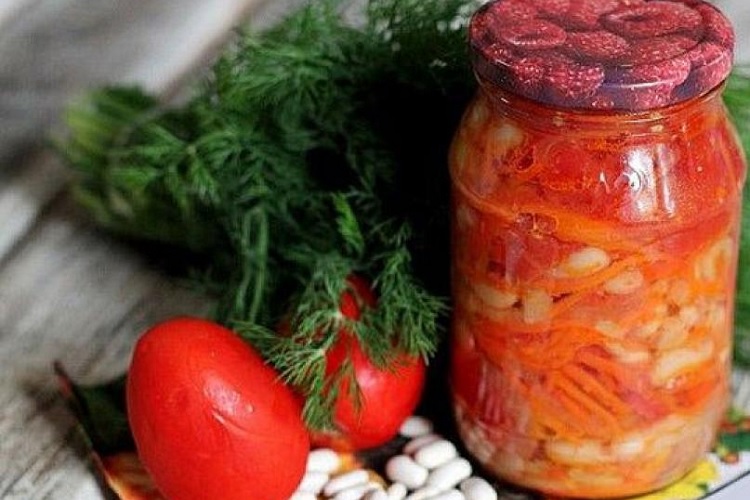 Классический салат с фасолью на зиму