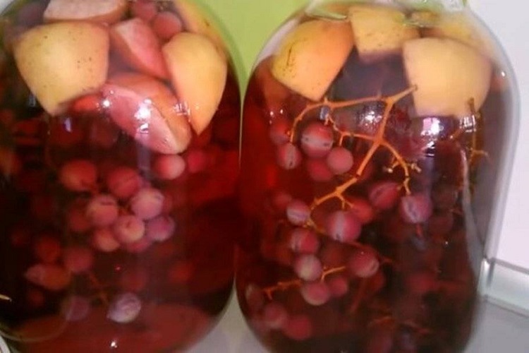 С яблоками