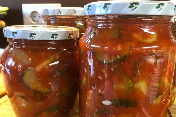С луком и чесноком