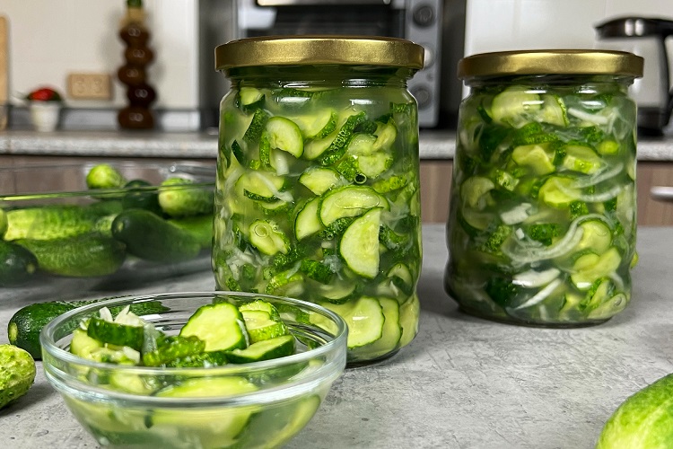 С оливковым маслом и чесноком