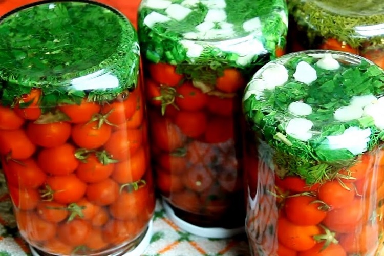С пряными травами