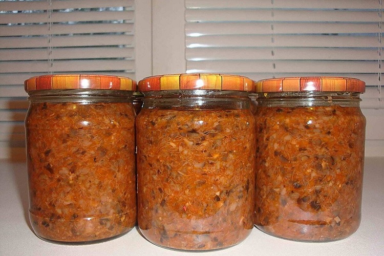 С кетчупом