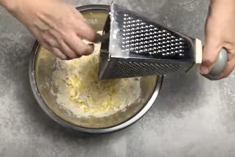 Натертое сливочное масло