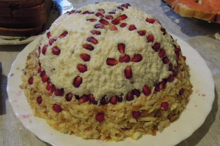 С маринованными огурцами