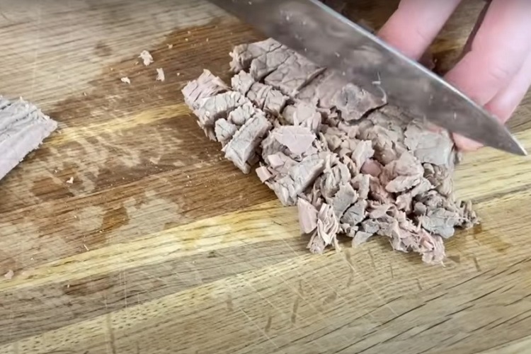 Нарезка отварной говядины